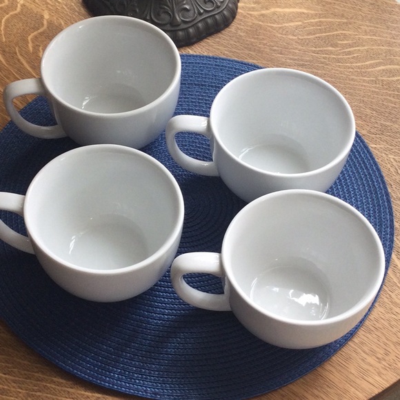 🌿4 Oversized Mugs🌿 - Picture 5 of 9